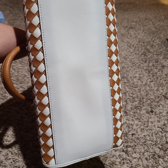 Calvin Klein bag - Picture 10 of 12